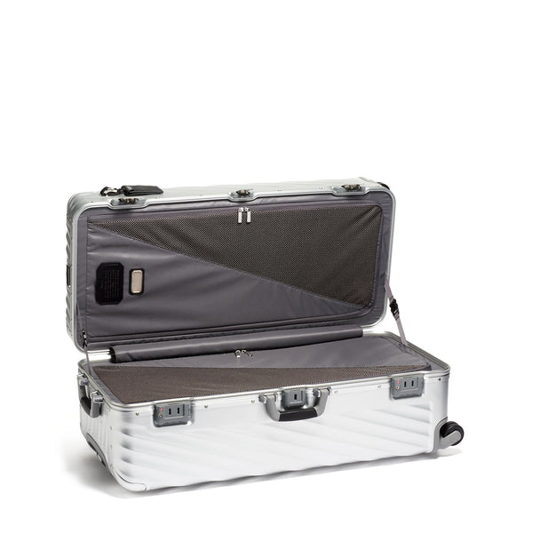 Tumi 19 Degree Aluminum Rolling Trunk – Touro Luggage