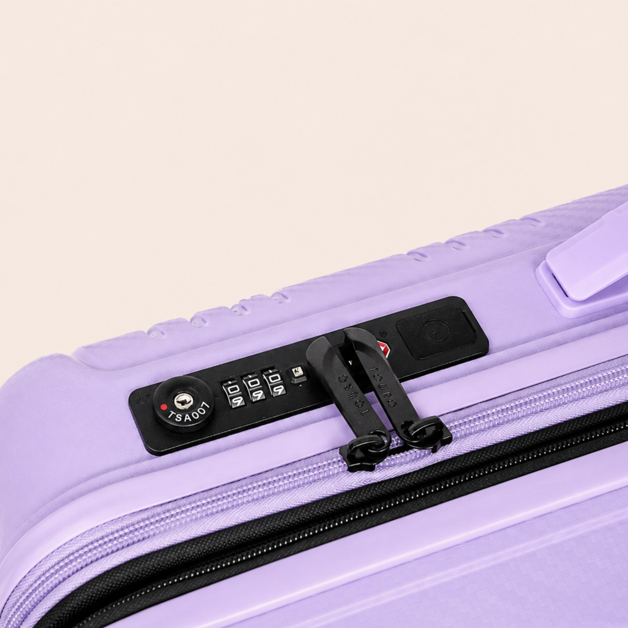 Afar 25" Expandable Check-In