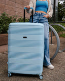 Afar 29" Expandable Spinner